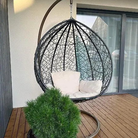 Seven Amber Apartman *